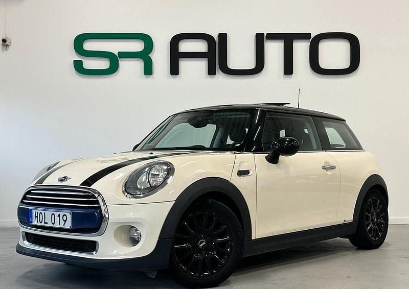 Vit Begagnad 2014 Mini Cooper D Halvkombi | 129 900 kr (Dyr) - Bild 1/4