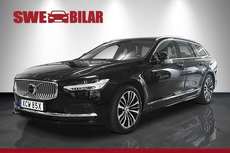 Begagnad Volvo V90 350 HK (257 kW) 2023 Svart Kombi