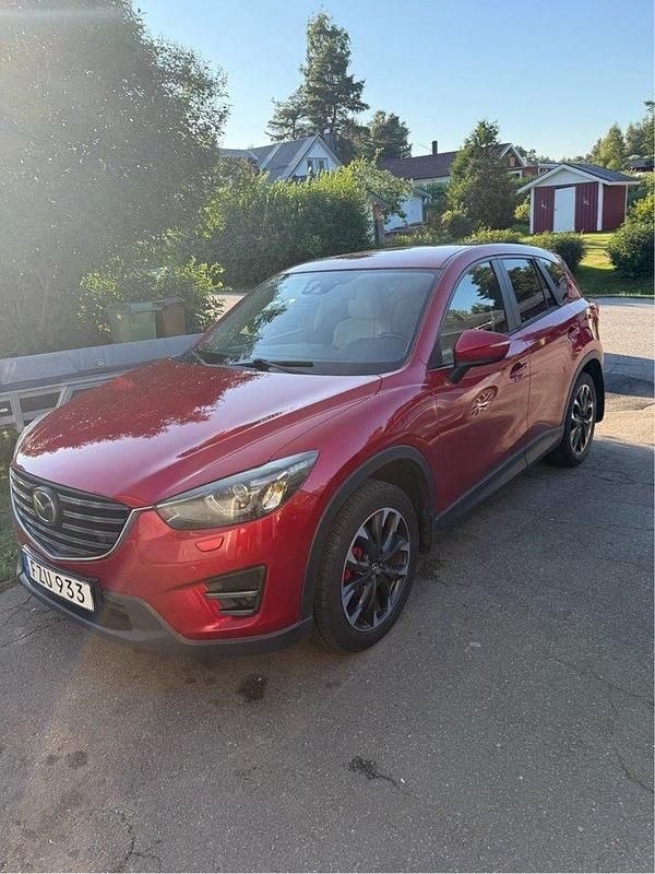 Röd Begagnad 2015 Mazda CX-5 SUV | 95 000 kr (Marknadspris) - Bild 1/4