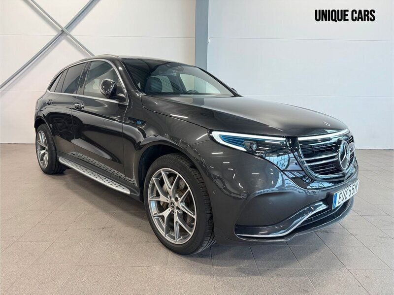 Grå Begagnad 2020 Mercedes EQC400 AMG line SUV | 449 900 kr (Marknadspris) - Bild 1/2