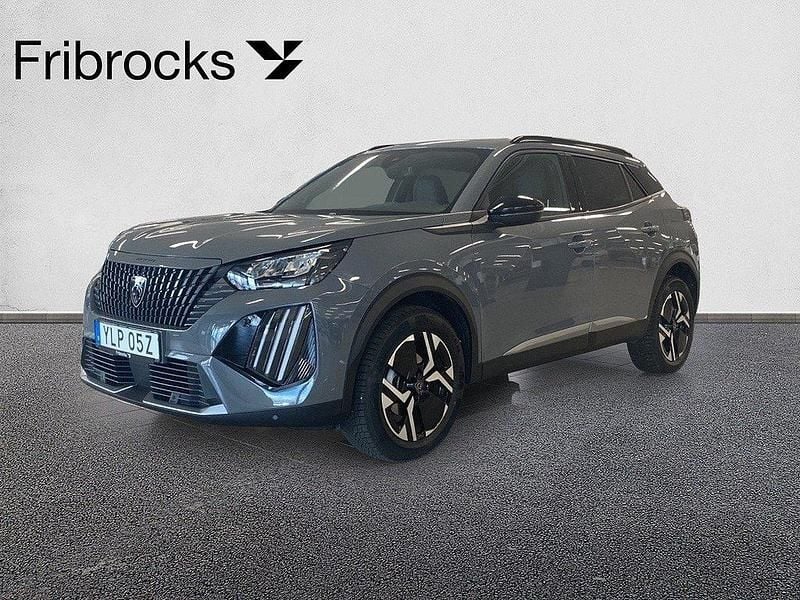 Grå Begagnad 2024 Peugeot 2008 Allure SUV | 249 800 kr (Bra pris) - Bild 1/4