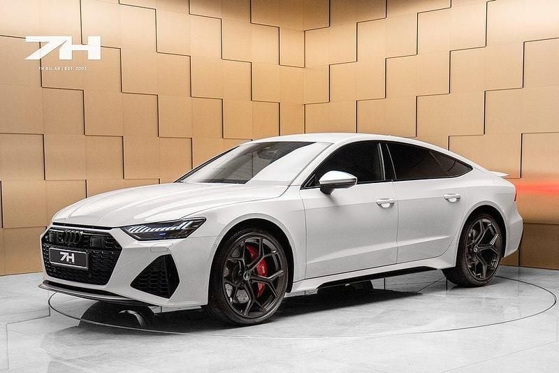 Vit Begagnad 2021 Audi RS7 Sportback Design Halvkombi | 1 079 000 kr - Bild 1/4