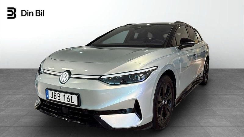 Silver Begagnad 2024 VW ID.7 Pro Sedan | 629 900 kr (Dyr) - Bild 1/4