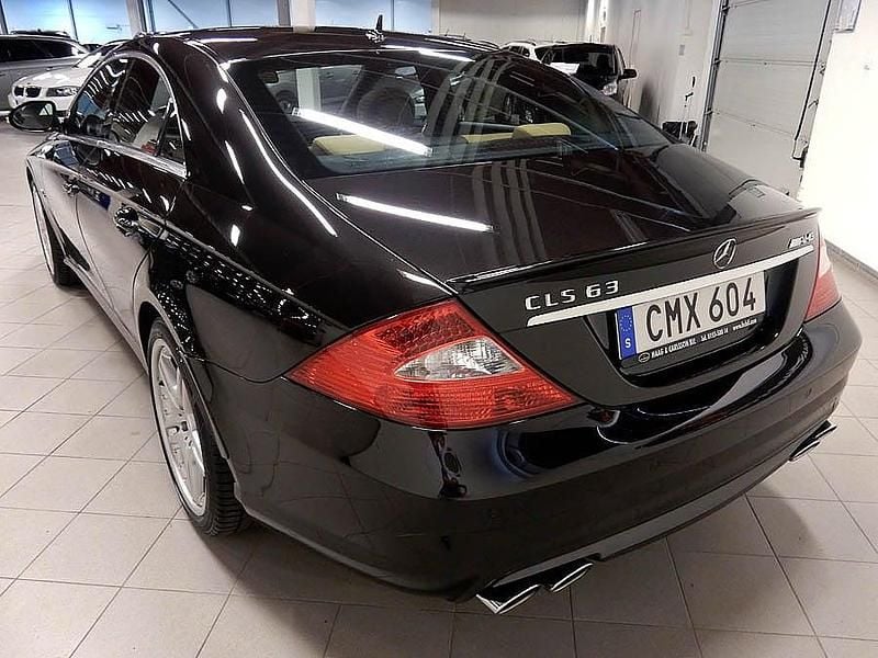 Begagnad Mercedes CLS63 AMG AMG 514 HK (378 kW) 2006 Svart Sportkupé