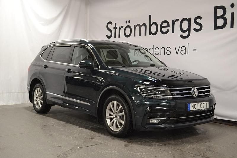 Grön Begagnad 2018 VW Tiguan Allspace SUV | 249 000 kr (Marknadspris) - Bild 1/4
