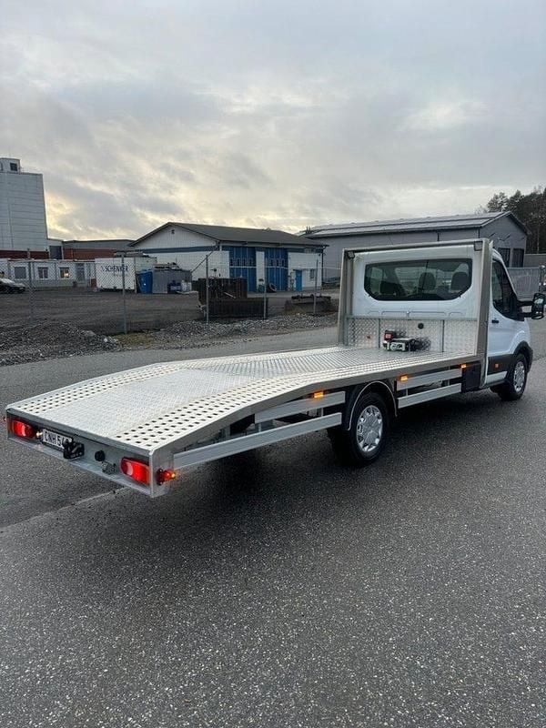 Begagnad Ford Transit 160 HK (117 kW) 2022 Vit Pickup