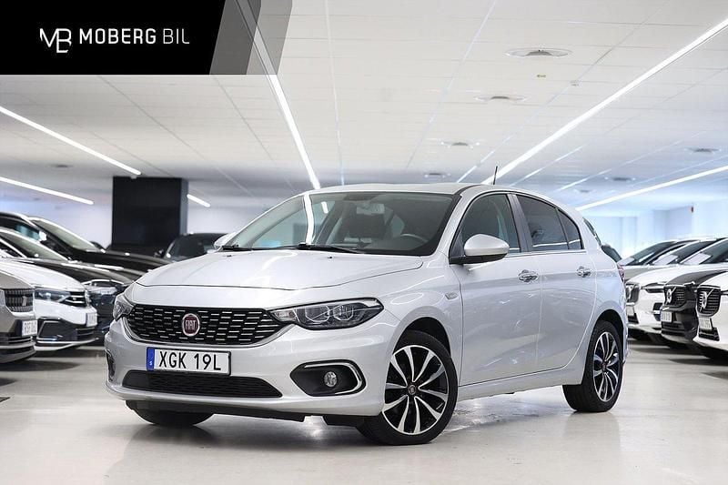 Grå Begagnad 2019 Fiat Tipo Kombi | 129 900 kr (Marknadspris) - Bild 1/2