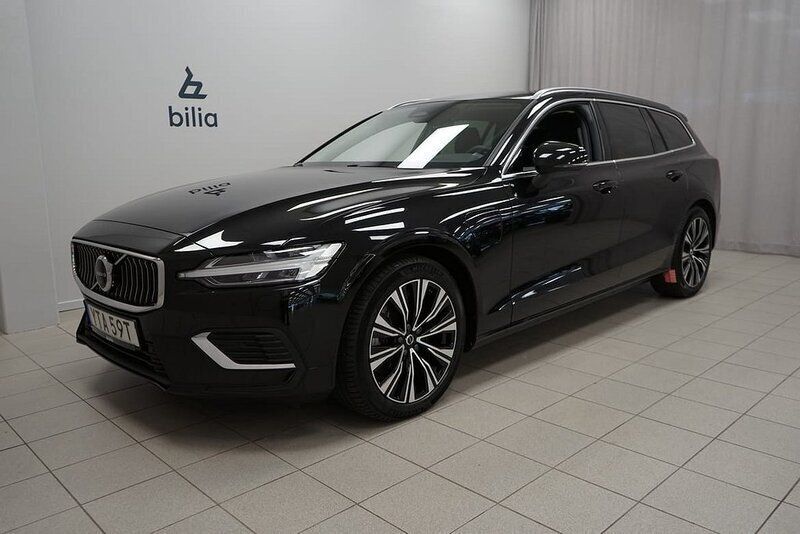 Svart Begagnad 2024 Volvo V60 Core Kombi | 459 900 kr (Lite dyr) - Bild 1/3