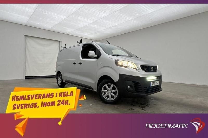 Ljusgrå (lgrå) Begagnad 2016 Peugeot Expert Van | 114 800 kr (Dyr) - Bild 1/3
