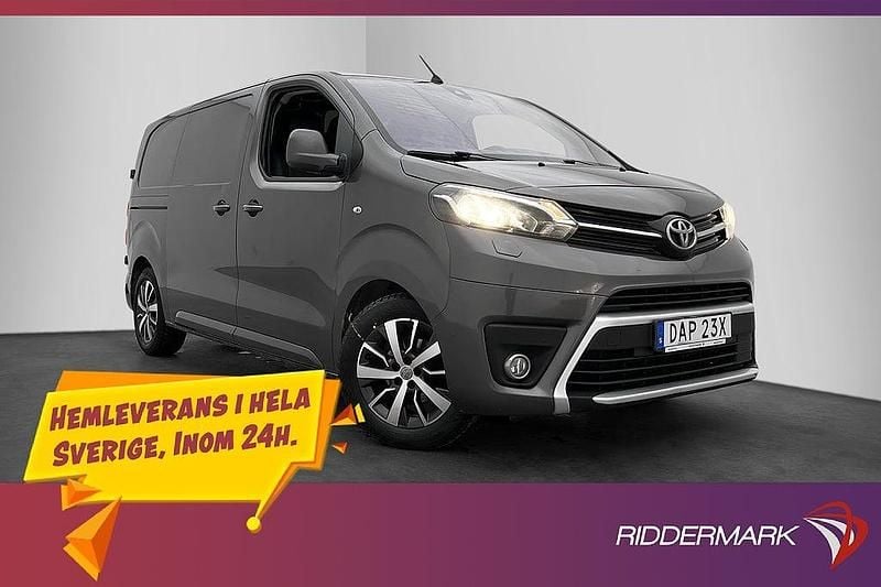 Grå Begagnad 2019 Toyota Proace Minibuss | 119 800 kr - Bild 1/3
