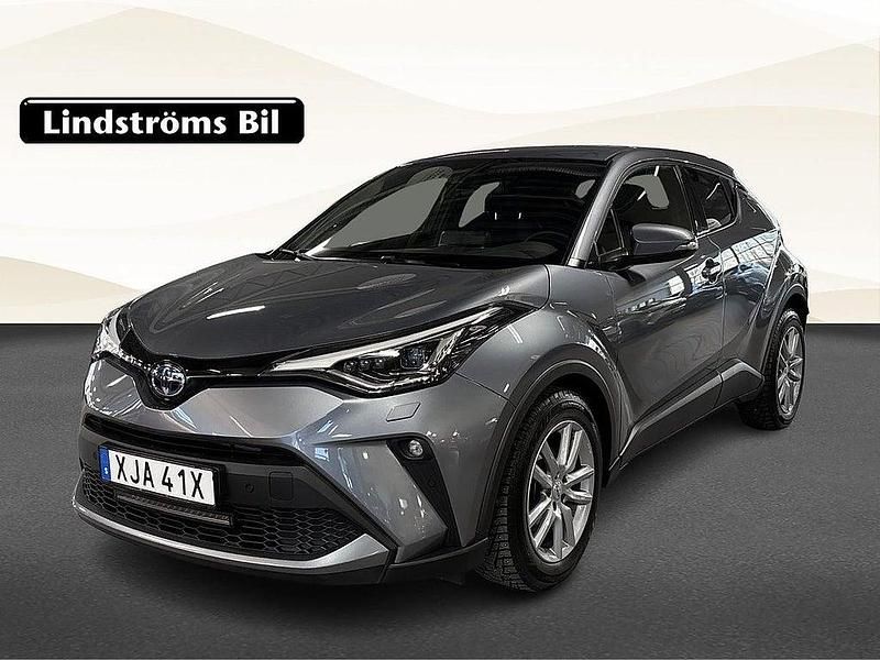 Grå Begagnad 2023 Toyota C-HR Edition SUV | 289 000 kr (Marknadspris) - Bild 1/3