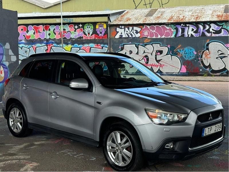 Silver Begagnad 2011 Mitsubishi ASX Comfort Edition SUV | 59 900 kr (Bra pris) - Bild 1/4