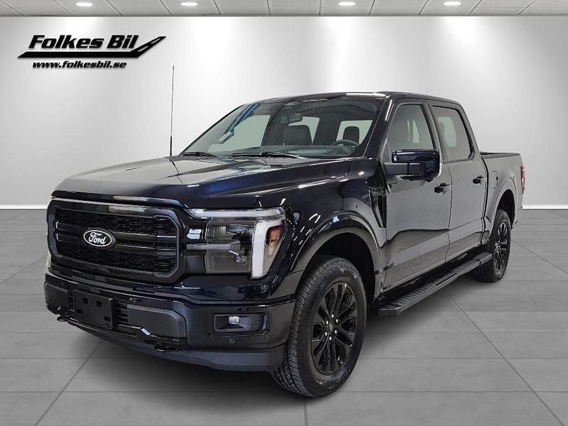 Mörkblå (antimatter blue metallic) Ny 2025 Ford F-150 Lariat Pickup | 1 061 250 kr (Marknadspris) - Bild 1/4