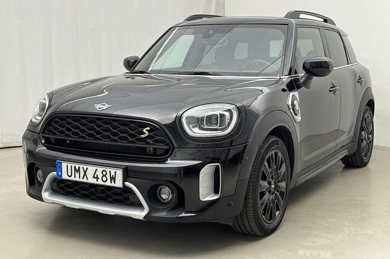 Svart Begagnad 2021 Mini Countryman SUV | 259 900 kr - Bild 1/4
