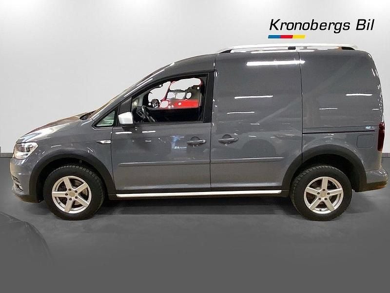 Begagnad VW Caddy 150 HK (110 kW) 2017 Grå Minibuss