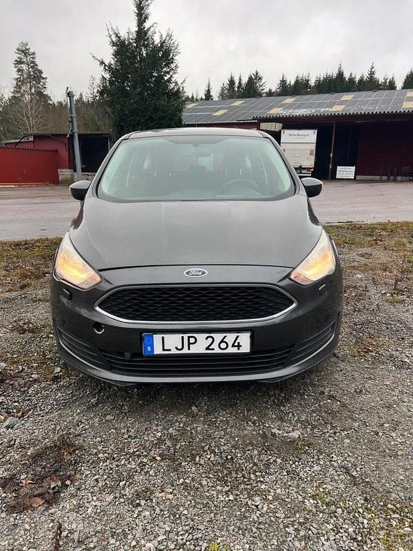 Grå Begagnad 2017 Ford C-MAX Trend Minibuss | 44 900 kr (Superpris) - Bild 1/4