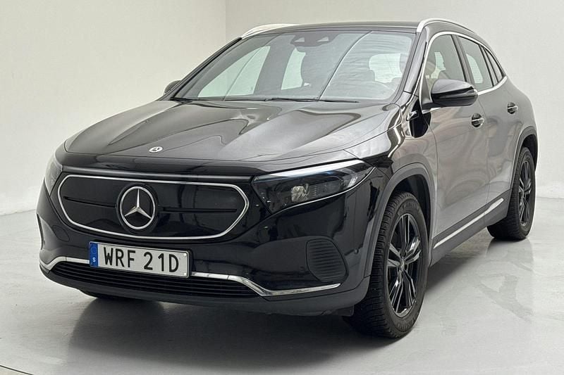 Svart Begagnad 2023 Mercedes EQA250 Progressive SUV | 285 000 kr (Dyr) - Bild 1/4