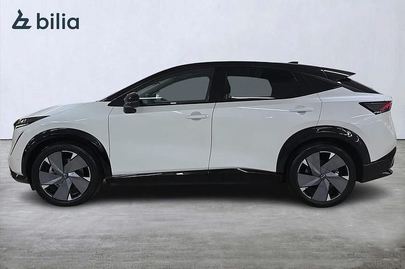 Begagnad Nissan Ariya Evolve 228 kW (310 HK) 2023 Vit SUV