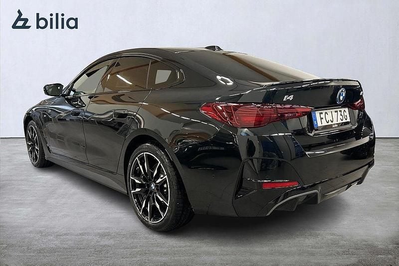 Begagnad BMW i4 442 kW (601 HK) 2026 Svart Sedan