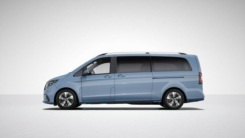 Begagnad Mercedes V220 Style 164 HK (120 kW) 2024 Blå Minibuss