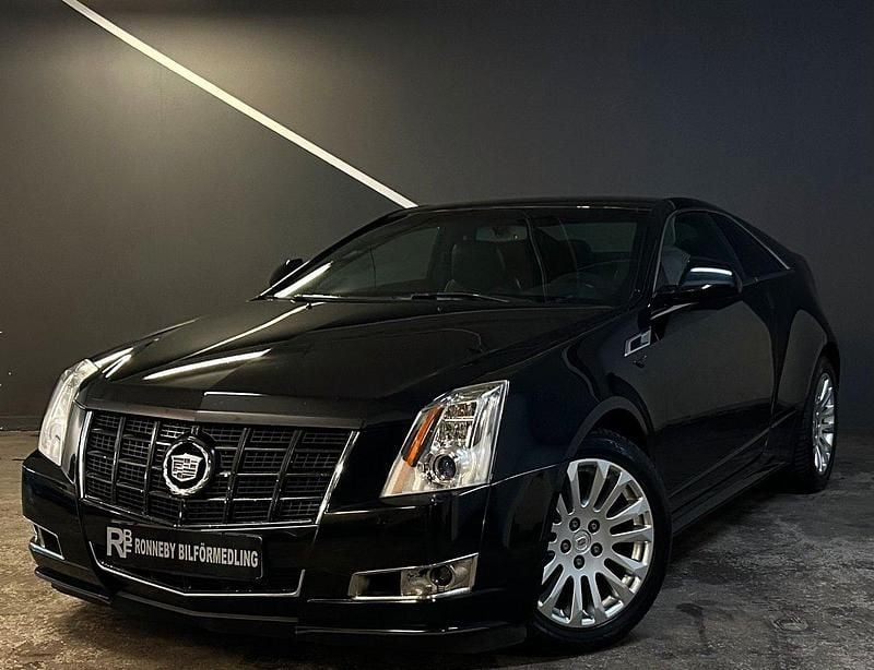 Svart Begagnad 2012 Cadillac CTS Sportkupé | 169 900 kr (Dyr) - Bild 1/4