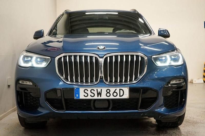 Begagnad BMW X5 M Sport 340 HK (250 kW) 2019 Blå SUV