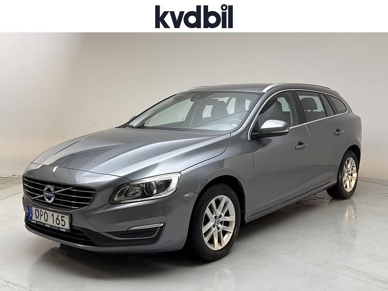 Grå Begagnad 2016 Volvo V60 Kombi | 140 000 kr (Marknadspris) - Bild 1/3