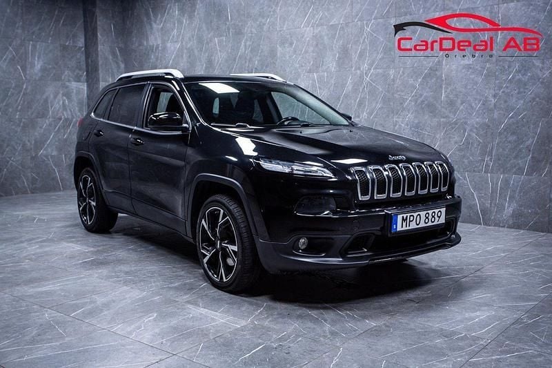 Svart Begagnad 2014 Jeep Cherokee SUV | 109 800 kr (Bra pris) - Bild 1/4