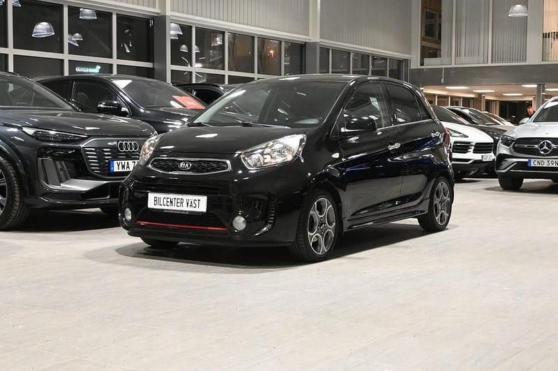 Svart Begagnad 2015 Kia Picanto Halvkombi | 109 000 kr (Marknadspris) - Bild 1/4