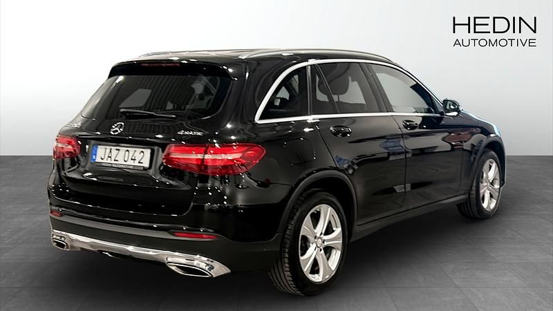 Begagnad Mercedes GLC250 211 HK (155 kW) 2015 Svart Kombi