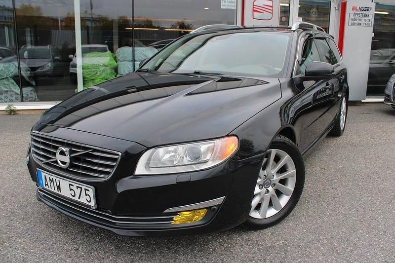 Svart Begagnad 2014 Volvo V70 Summum Kombi | 144 900 kr (Marknadspris) - Bild 1/4