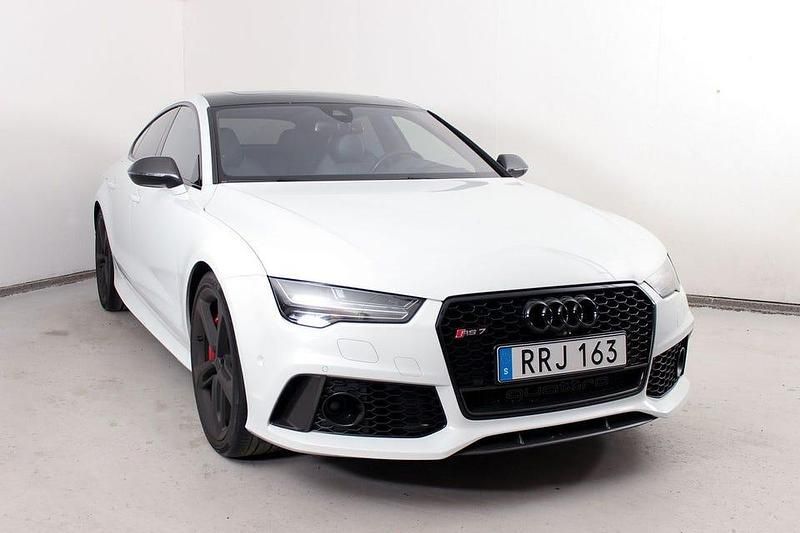 Begagnad Audi RS7 Sportback 561 HK (412 kW) 2015 Vit Halvkombi