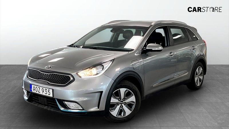 Grå (grey) Begagnad 2018 Kia Niro Advance SUV | 169 900 kr (Marknadspris) - Bild 1/4