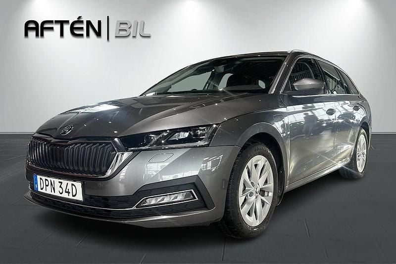 Begagnad Skoda Octavia Style 204 HK (150 kW) 2024 Grå Kombi