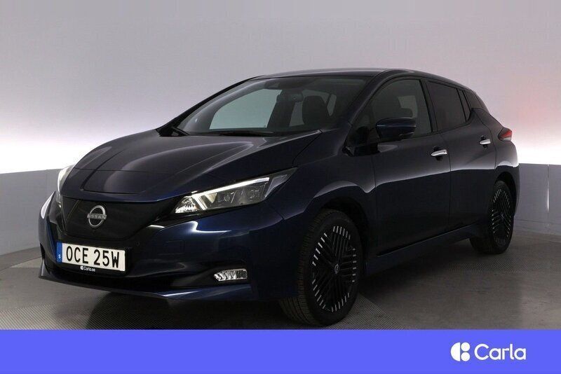 Mörkblå Begagnad 2022 Nissan Leaf 360º Halvkombi | 204 900 kr (Bra pris) - Bild 1/4