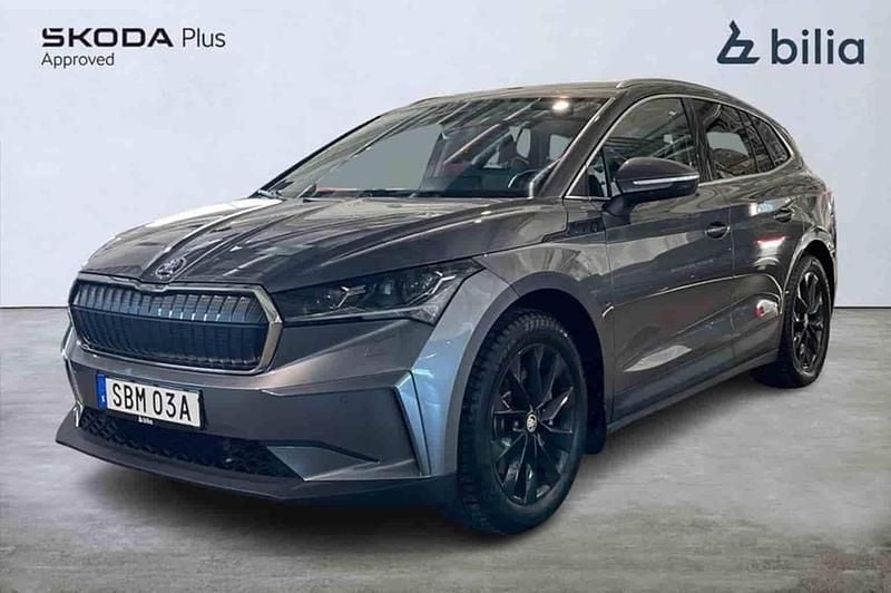Grå Begagnad 2022 Skoda Enyaq iV SUV | 384 900 kr (Bra pris) - Bild 1/1