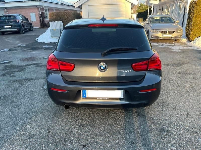 Begagnad BMW 118 136 HK (100 kW) 2017 Halvkombi