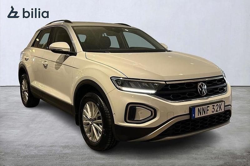 Begagnad VW T-Roc 112 HK (82 kW) 2023 Vit SUV
