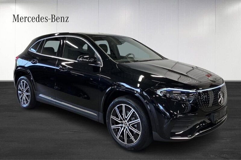 Svart Ny 2025 Mercedes EQA250+ Advanced SUV | 572 200 kr (Marknadspris) - Bild 1/4