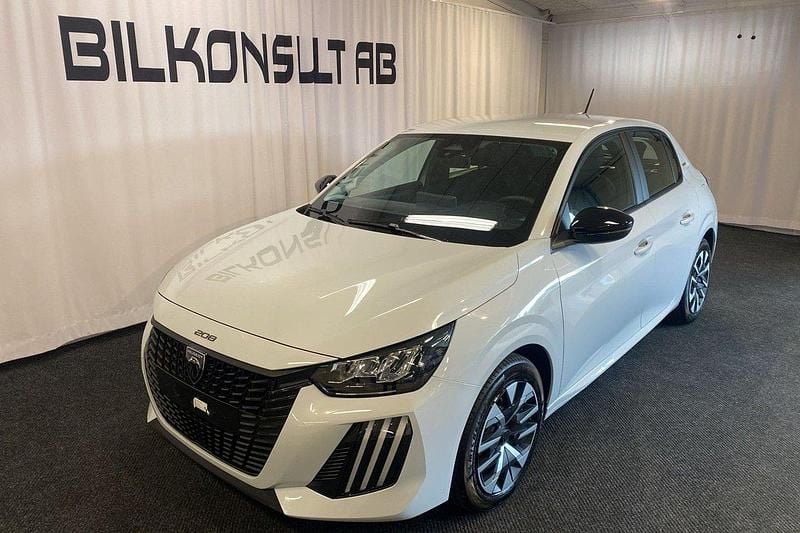 Vit Ny 2025 Peugeot 208 Style Halvkombi | 205 800 kr (Marknadspris) - Bild 1/4