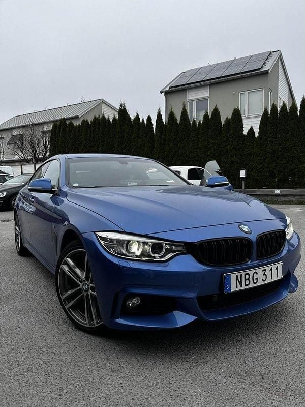 Blå Begagnad 2016 BMW 430 Gran Coupé M Sport Sportkupé | 295 000 kr (Marknadspris) - Bild 1/4