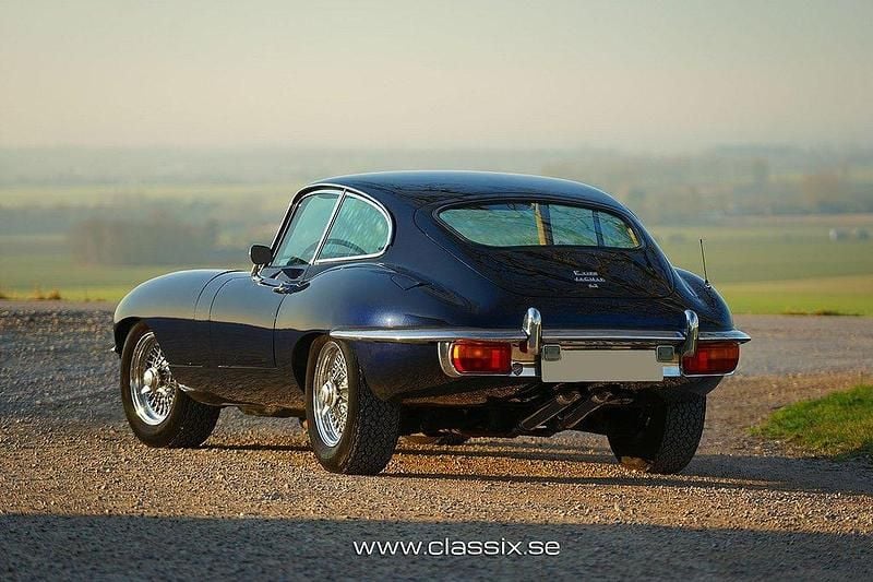 Begagnad 1970 Jaguar E-Type S Sportkupé | 871 000 kr - Bild 1/4