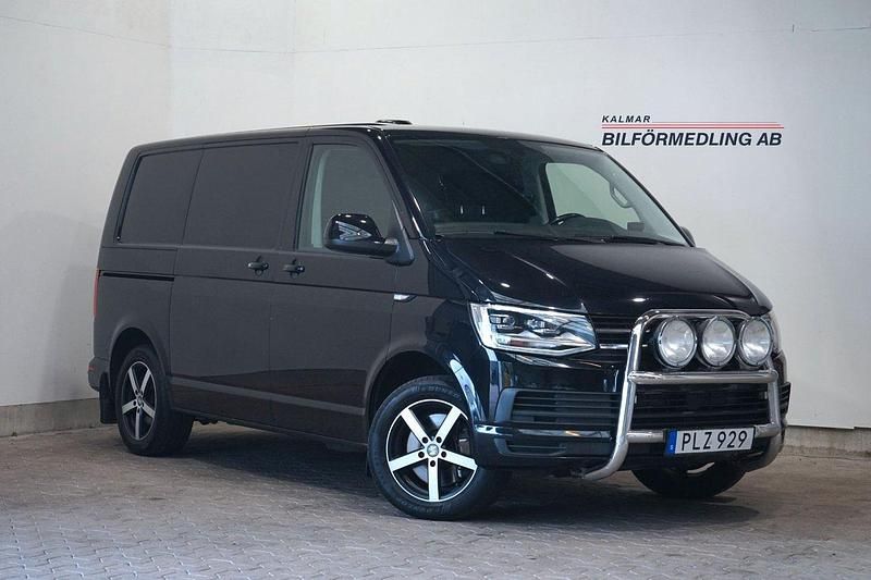 Svart Begagnad 2018 VW T6 Van | 199 500 kr (Marknadspris) - Bild 1/4