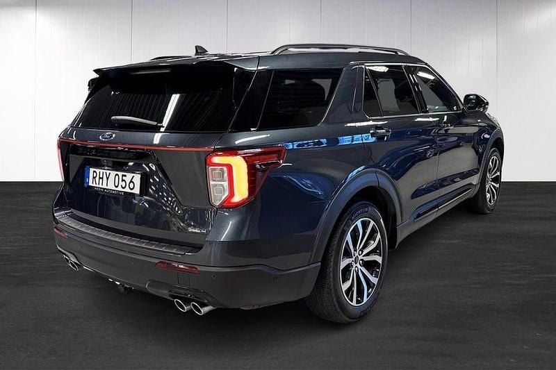 Begagnad Ford Explorer ST-Line 457 HK (336 kW) 2022 Blå SUV