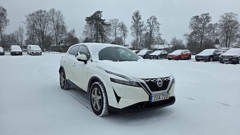 Begagnad Nissan Qashqai 360º 158 HK (116 kW) 2022 Vit SUV