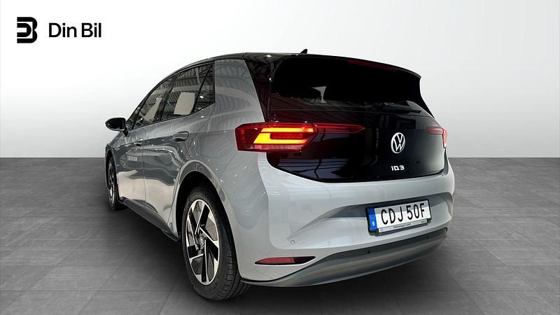 Begagnad VW ID.3 Pro Performance 150 kW (204 HK) 2022 Moonstone grey black Halvkombi