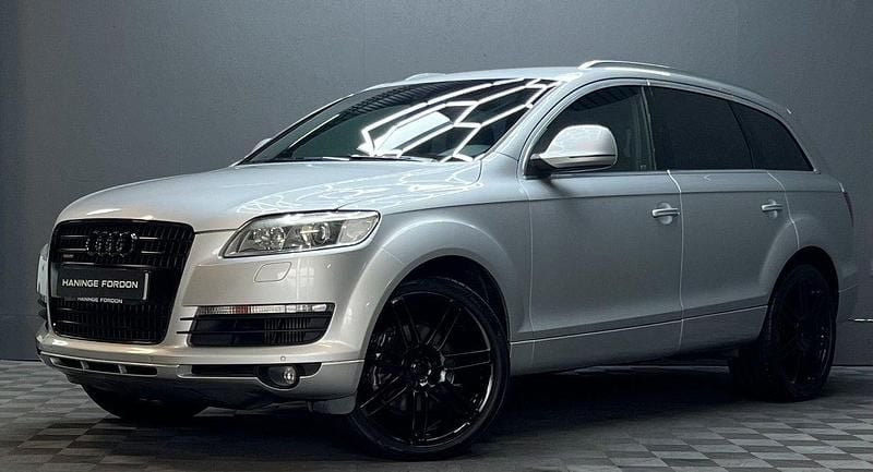 Silver Begagnad 2008 Audi Q7 Sport SUV | 139 900 kr - Bild 1/4