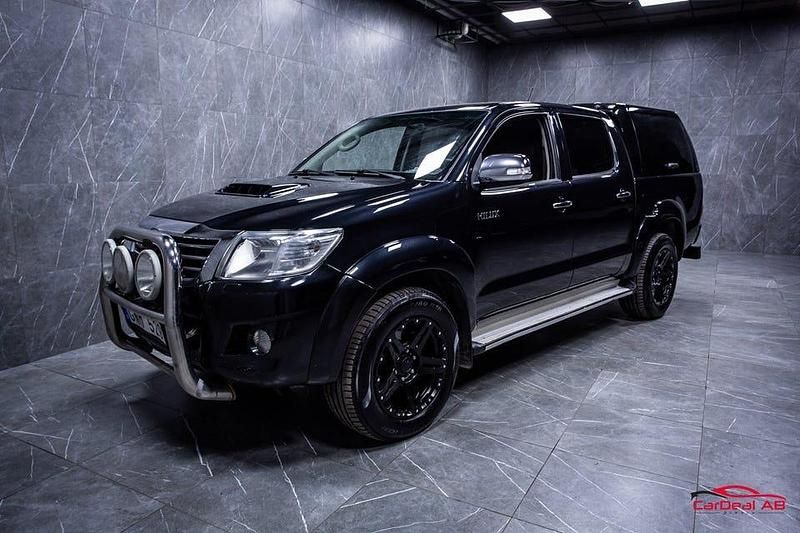 Begagnad Toyota HiLux 171 HK (125 kW) 2012 Svart Pickup