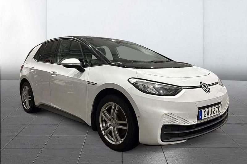 Begagnad VW ID.3 Comfortline 150 kW (204 HK) 2023 Vit Halvkombi
