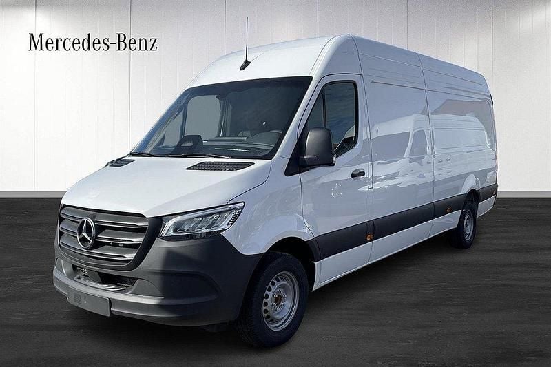 Vit Ny 2025 Mercedes Sprinter Van | 656 250 kr (Marknadspris) - Bild 1/4